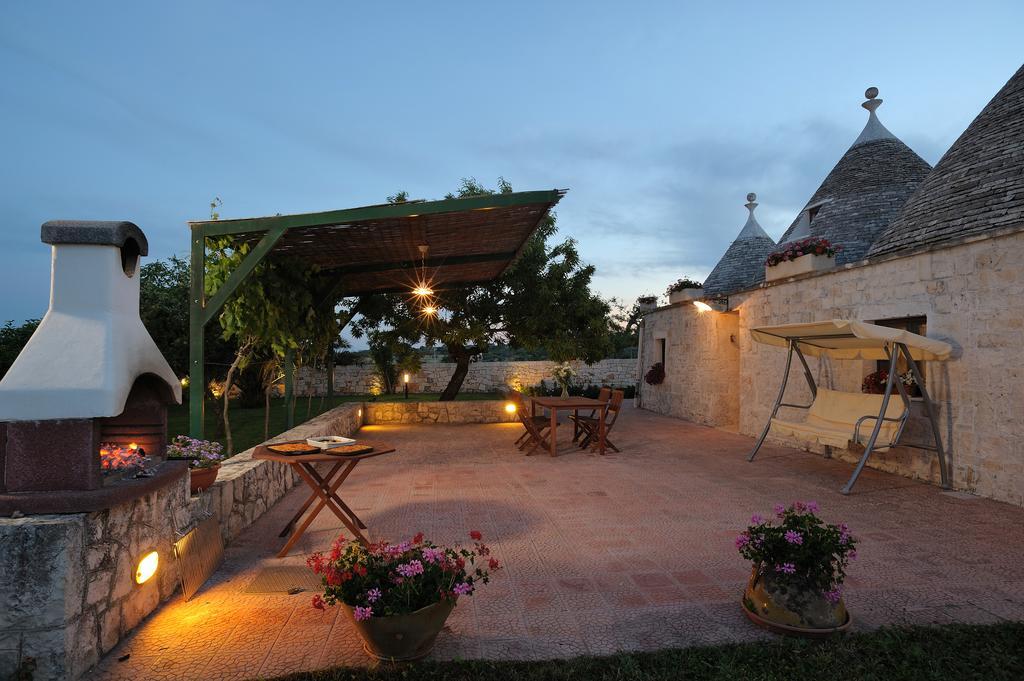 Trulli Villa Martina Franca Exterior photo